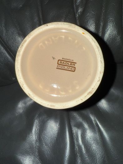 Sadler "Magnolia" Vase