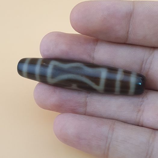Vintage Himalayan Tibetan 4 Eyes Agate Dzi Bead Amulet