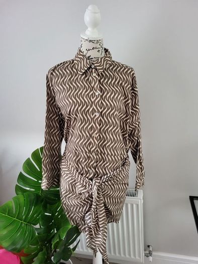 # dress