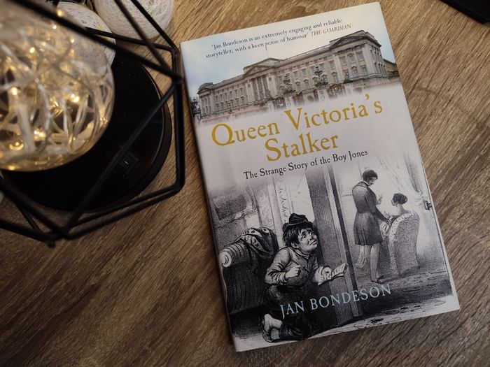 Queen Victoria's Stalker: The Strange Story of the Boy Jones ! Hardcover ! 2010 by Amberley ! True Crime History !