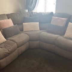 corner suite recliners.