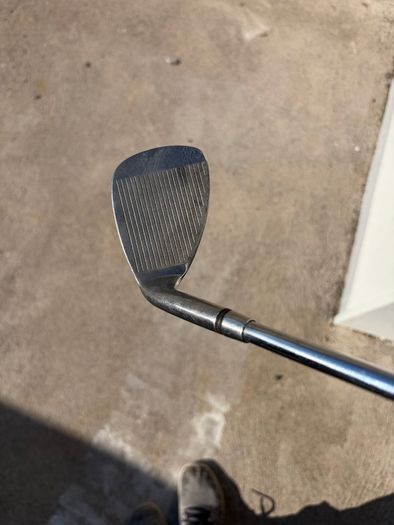 Wilson Reflex Sand iron