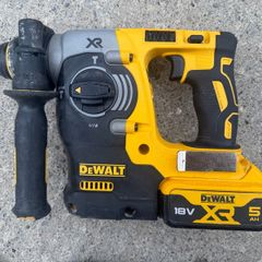 DeWalt DCH273 18V XR brushless SDS drill