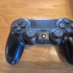PS4 Controller