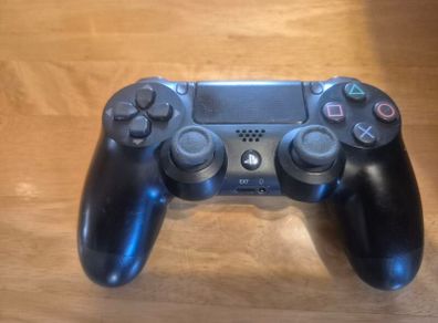 PS4 Controller