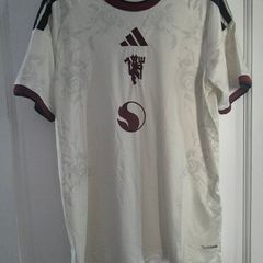 Man U Away Jersey 26/27
