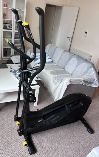 DOMYOS EL 540 Self Powered Smart Elliptical Trainer