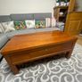 Coffee table Image 2