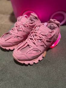 balenciaga tracks women