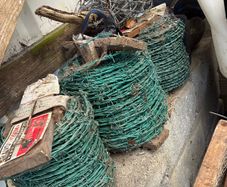 Bravo Galvanised Barbed Wire