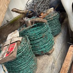 Bravo Galvanised Barbed Wire
