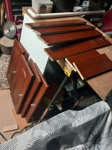 Press door handles And 5 small press doors