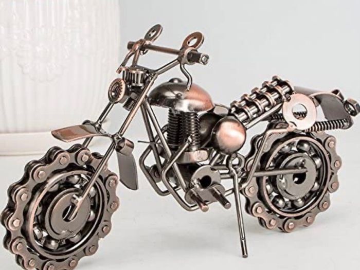 Signstek Vintage Handcrafted Iron Motorbike Model with Chainwheel as Collectible Art Sculpture for Motorcycle Lovers, Bronze Tone Metal