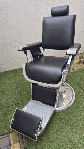 Barber chair