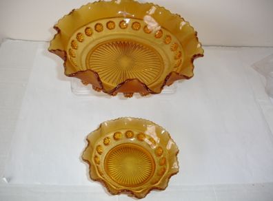 Davidson Amber Glass Blackberry Prunt Dish/Bowl 1960's