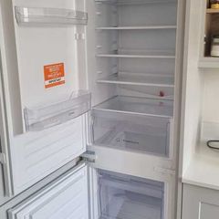 Oven, fridge, induction hob and cooker hood