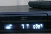 Sony DVP-S335 DVD CD DVD Video CD Player With Remote, works well.