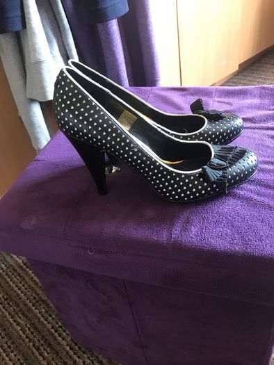 ladies shoes