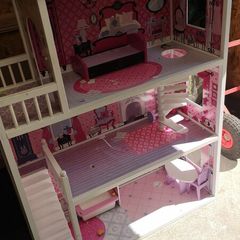 dolls house