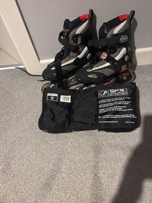 Brand new rollerblades and pad set size 36