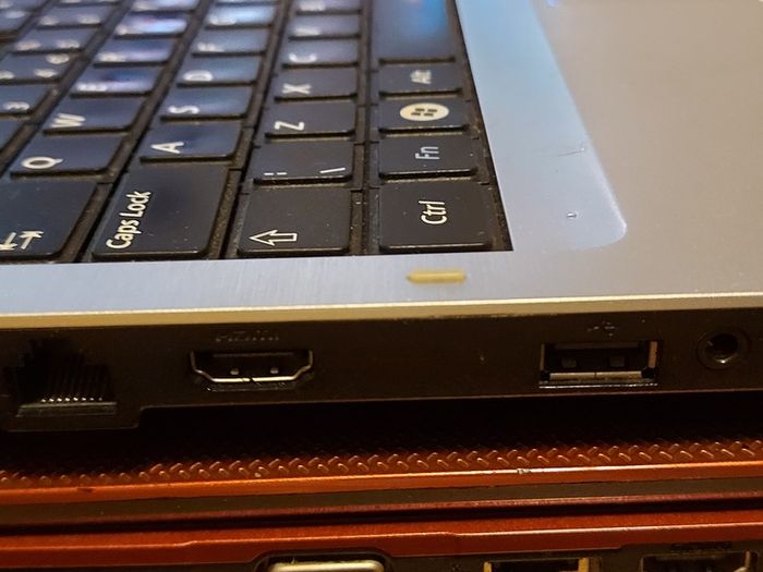 Samsung 15.6 laptop, Model NP-R530, Red, Windows 10, Pentium Dual Core CPU T4400, 2.2GHZ, 2GB Ram, 300GB HDD, Microsoft Edge, Chrome, etc