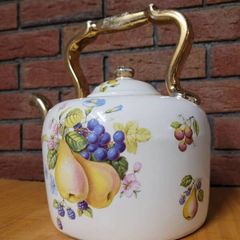 ceramic tea pot