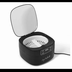 Lucy Pastorelli - The LP UltraClean & Detergent. Nail technician sanitation device