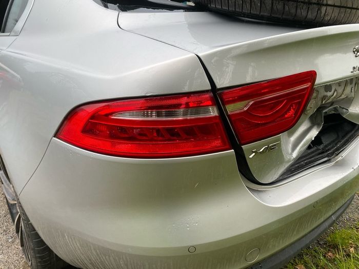 2016 Jaguar XE Prestige Breaking