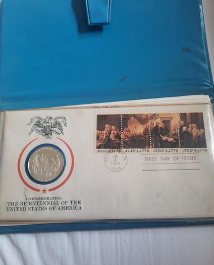 The American Bicentennial Medallic First Day Cover With Padded Album-1976