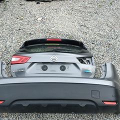 Nissan qashqai bumper and boot lid