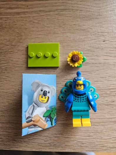 lego peacock costume fan, collectible series 28