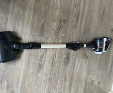 Rechargeable Vacuum
