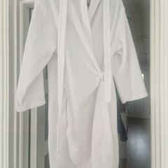 Ladies dressing robe