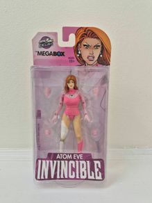 Invincible Atom Eve Figure Mcfarlane Toys Skybound Megabox