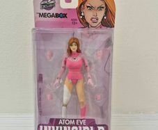 Invincible Atom Eve Figure Mcfarlane Toys Skybound Megabox