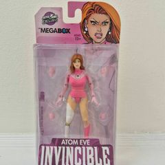 Invincible Atom Eve Figure Mcfarlane Toys Skybound Megabox