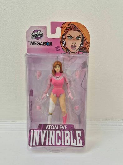 Invincible Atom Eve Figure Mcfarlane Toys Skybound Megabox