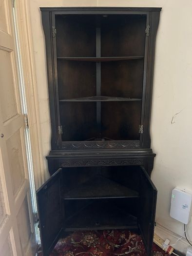 Furniture - Table, Chairs & 2 Cabinets