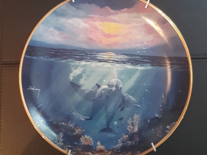 Franklin Mint Limited Edition Fine Porcelain Decorative Plate