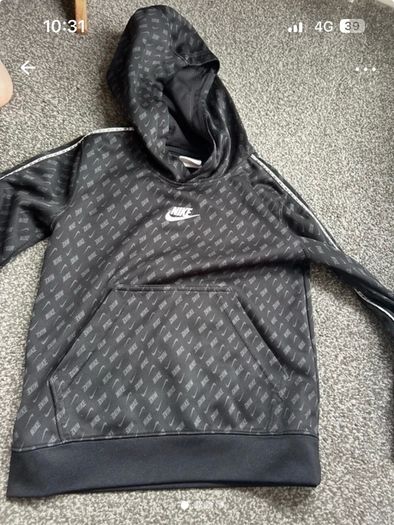 boys nike hoodie