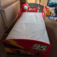 lightning McQueen toddler bed