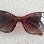 Guess sunglasses Image 2