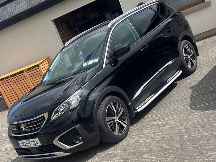 Peugeot 5008: Price Drop! 1k off! Only 110k km!