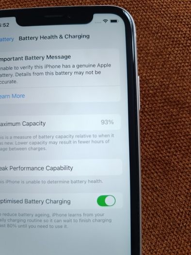 iPhone XR vodafone batt 90% leixlip area