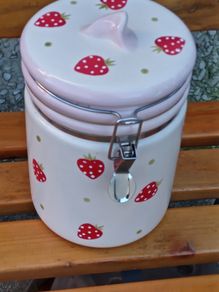 Beautiful Porcelain Storage Jar