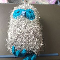 hand knitted owl