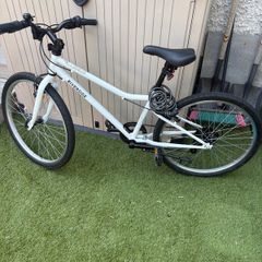 Decathlon Riverside 24" Hybrid