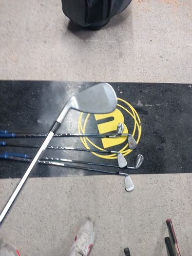 mizuno irons jpx callaway 5 wood and taylormade bag