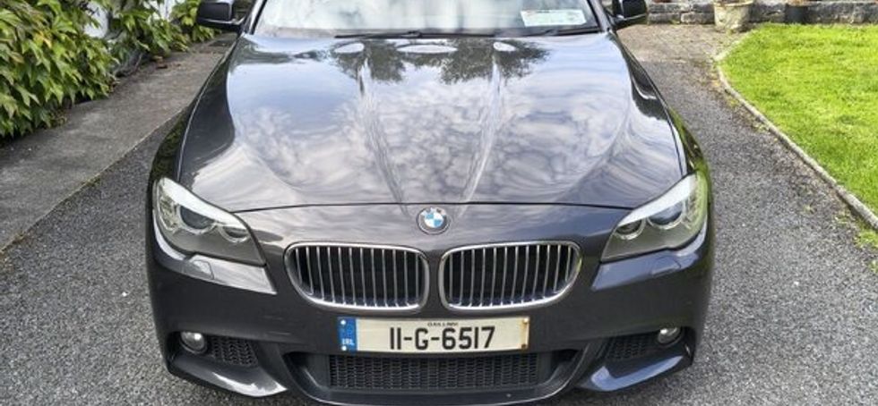 BMW 5-Series 2011