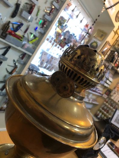1800 s Vintage Oil Brass Lamp